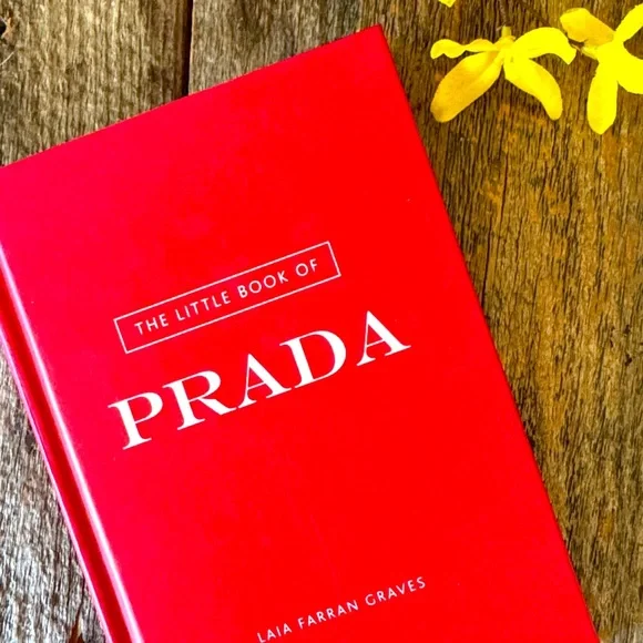 Prada Red Fashion Book by Lais Farran Graves - Picture 1 of 8